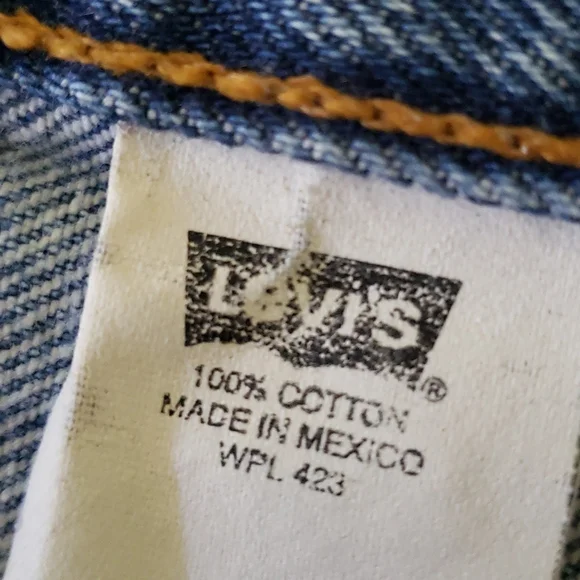 ❤ VINTAGE | 90s Levi's 501 Button Fly Jeans Medium Wash - Picture 3 of 12